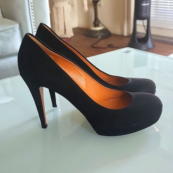 Gucci Suede Leather Heels - Picture 1 of 11